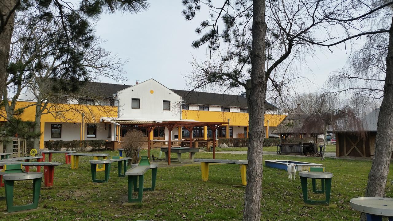 Georgshof Hotell Podersdorf am See Eksteriør bilde